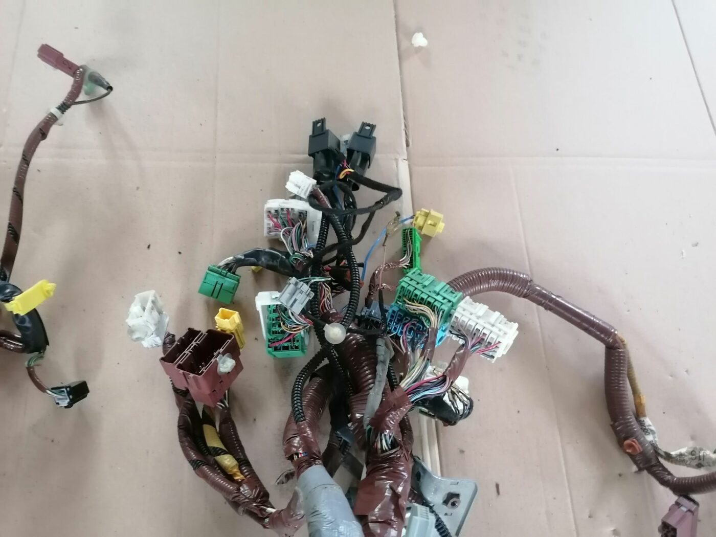 Dzinēja vadi priekš HONDA ACCORD 2003 SILVER 7 Dzinēja vadi priekš HONDA ACCORD 2003 SILVER