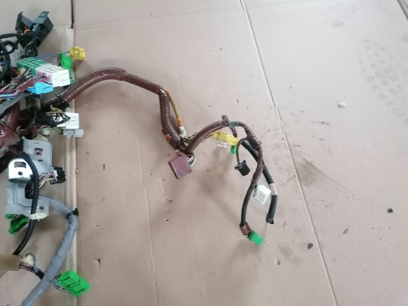 Dzinēja vadi priekš HONDA ACCORD 2003 SILVER 4 Dzinēja vadi priekš HONDA ACCORD 2003 SILVER