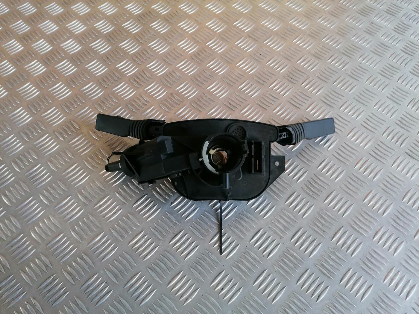 Stūres statnes slēdzis priekš OPEL VECTRA C 2002