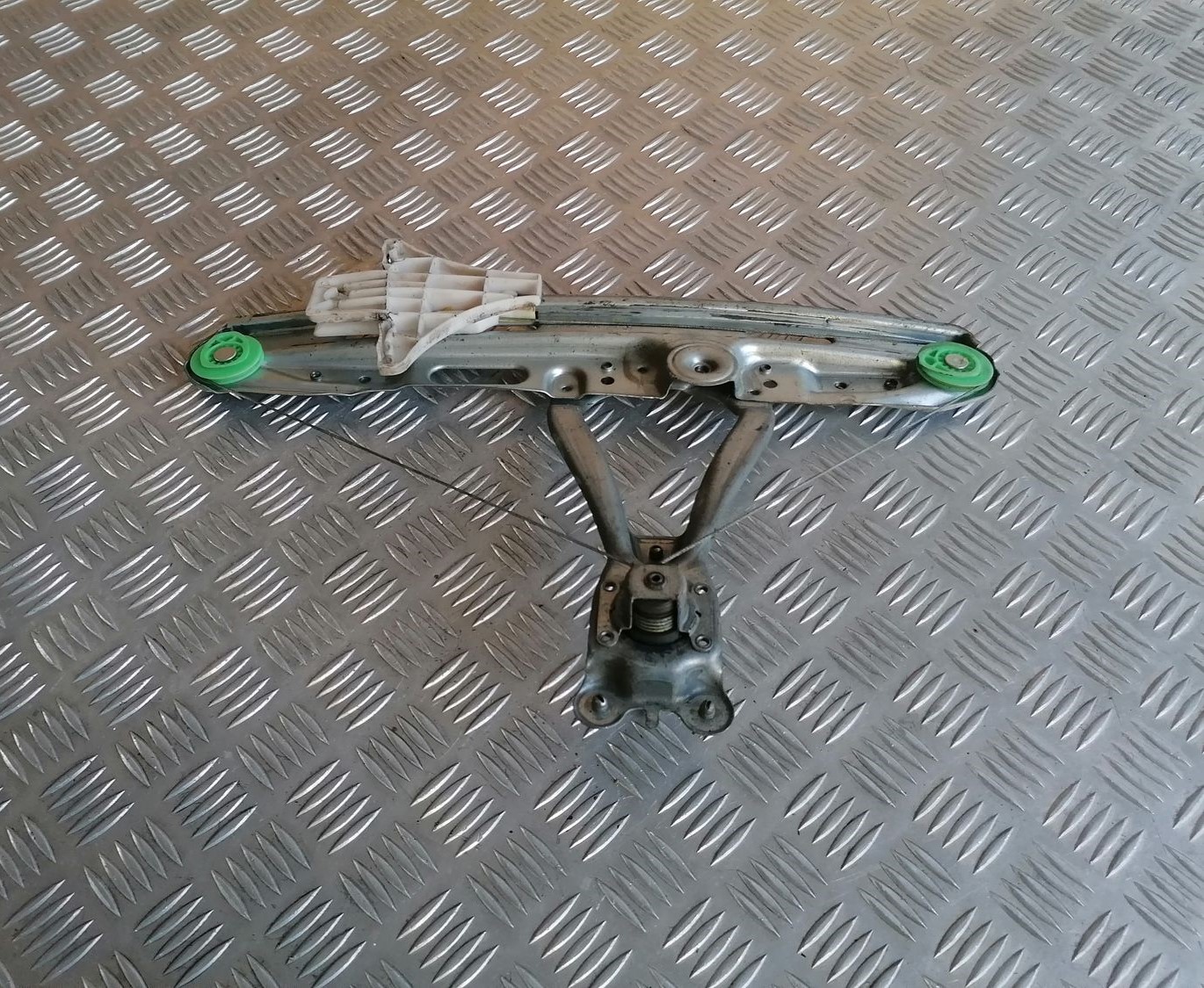 Stikla pacelšanas mehānisms aizmugurējais kreisais priekš OPEL VECTRA C 2002