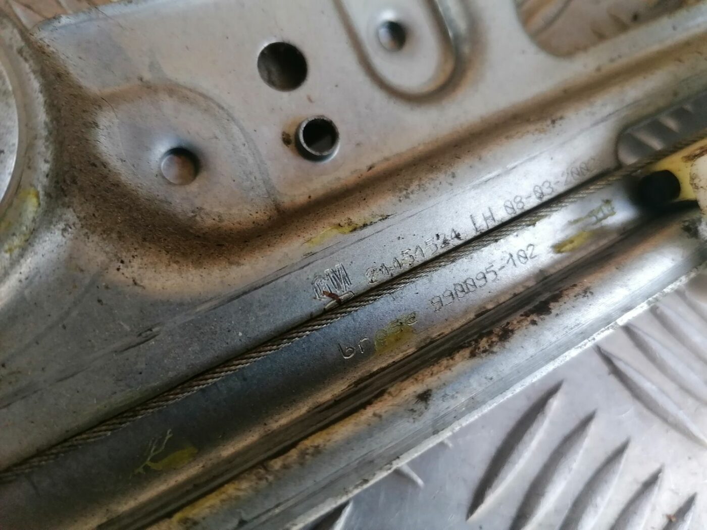 Stikla pacelšanas mehānisms aizmugurējais kreisais priekš OPEL VECTRA C 2002