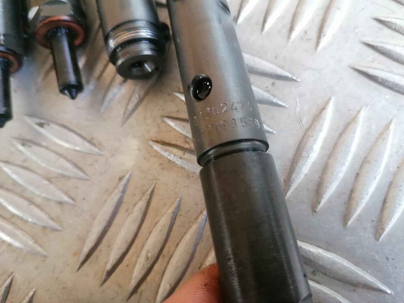 Degvielas smidzinātājs priekš OPEL VECTRA C 2002