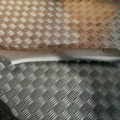 Priekšējas salona statnes apdare priekš OPEL VECTRA C 2002