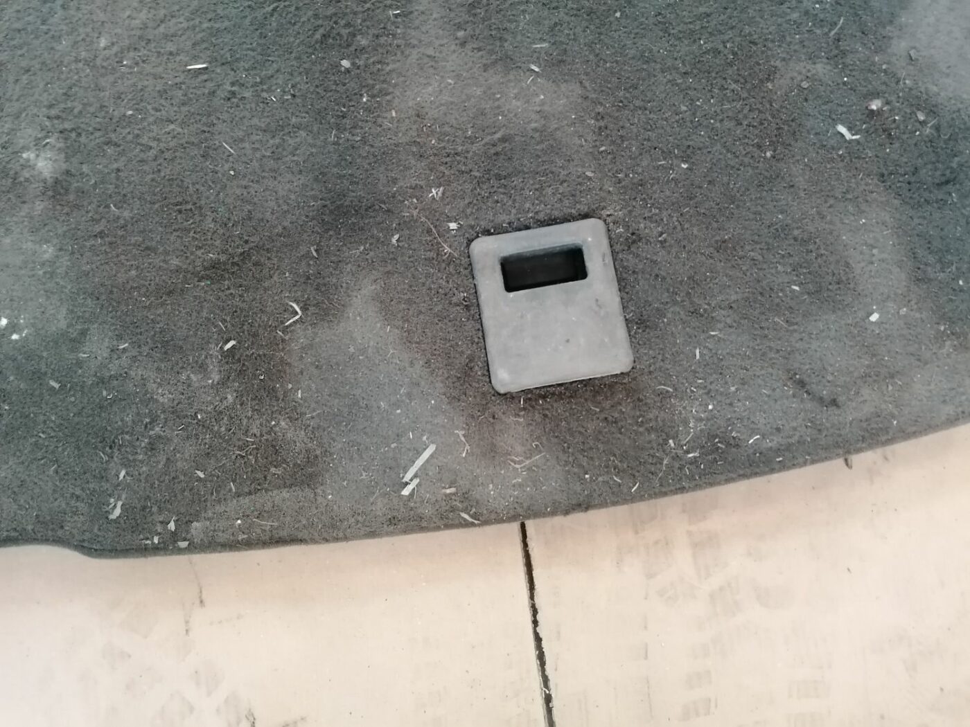 Bagāžnieka grīda priekš OPEL VECTRA C 2002 2 Bagāžnieka grīda priekš OPEL VECTRA C 2002