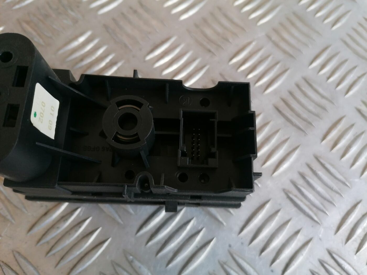 Gaismas slēdzis priekš OPEL VECTRA C 2002