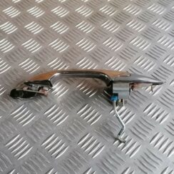 Aizmugurējāis labais durvju rokturis priekš HONDA ACCORD 2008