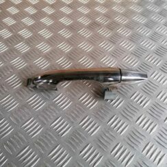 Priekšējāis labais durvju rokturis priekš HONDA ACCORD 2008