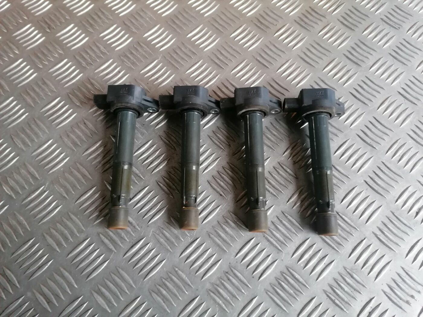 Augstsprieguma spole priekš HONDA ACCORD 2008 3 Augstsprieguma spole priekš HONDA ACCORD 2008