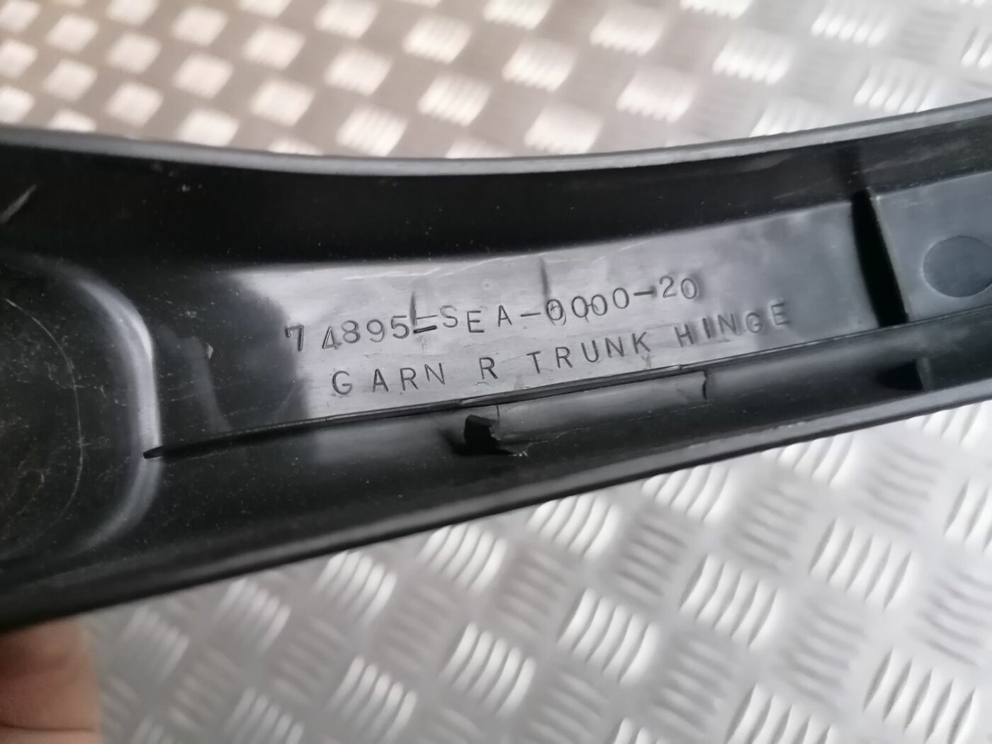 Bagažnieka eņģes uzlika priekš HONDA ACCORD 2008