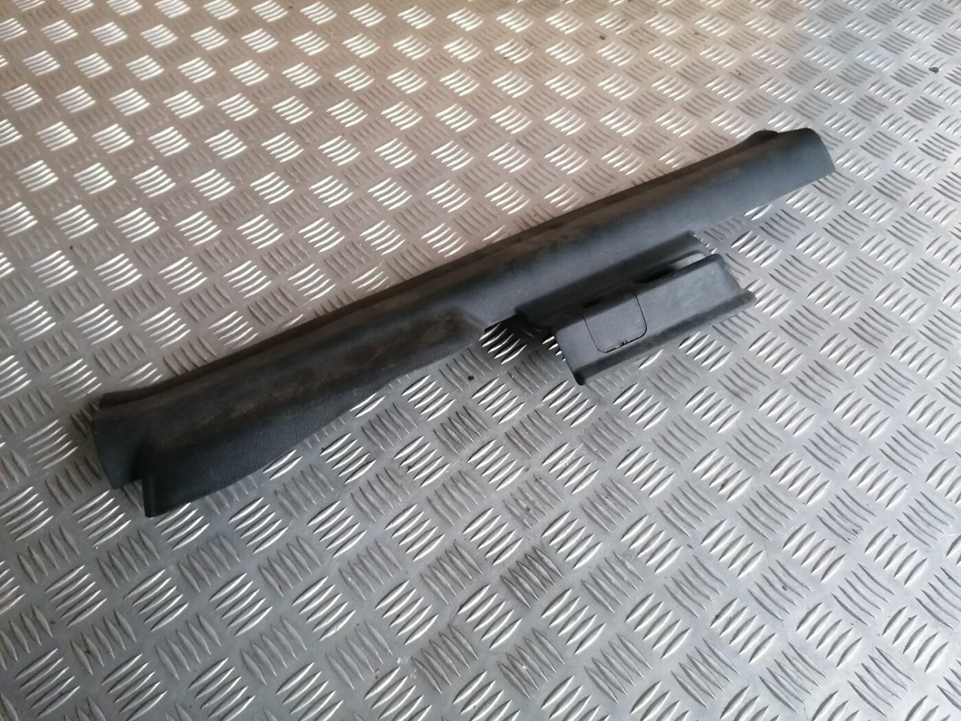 Sliekšņa priekšēja kreisa uzlika (salonā) priekš HONDA ACCORD 2008