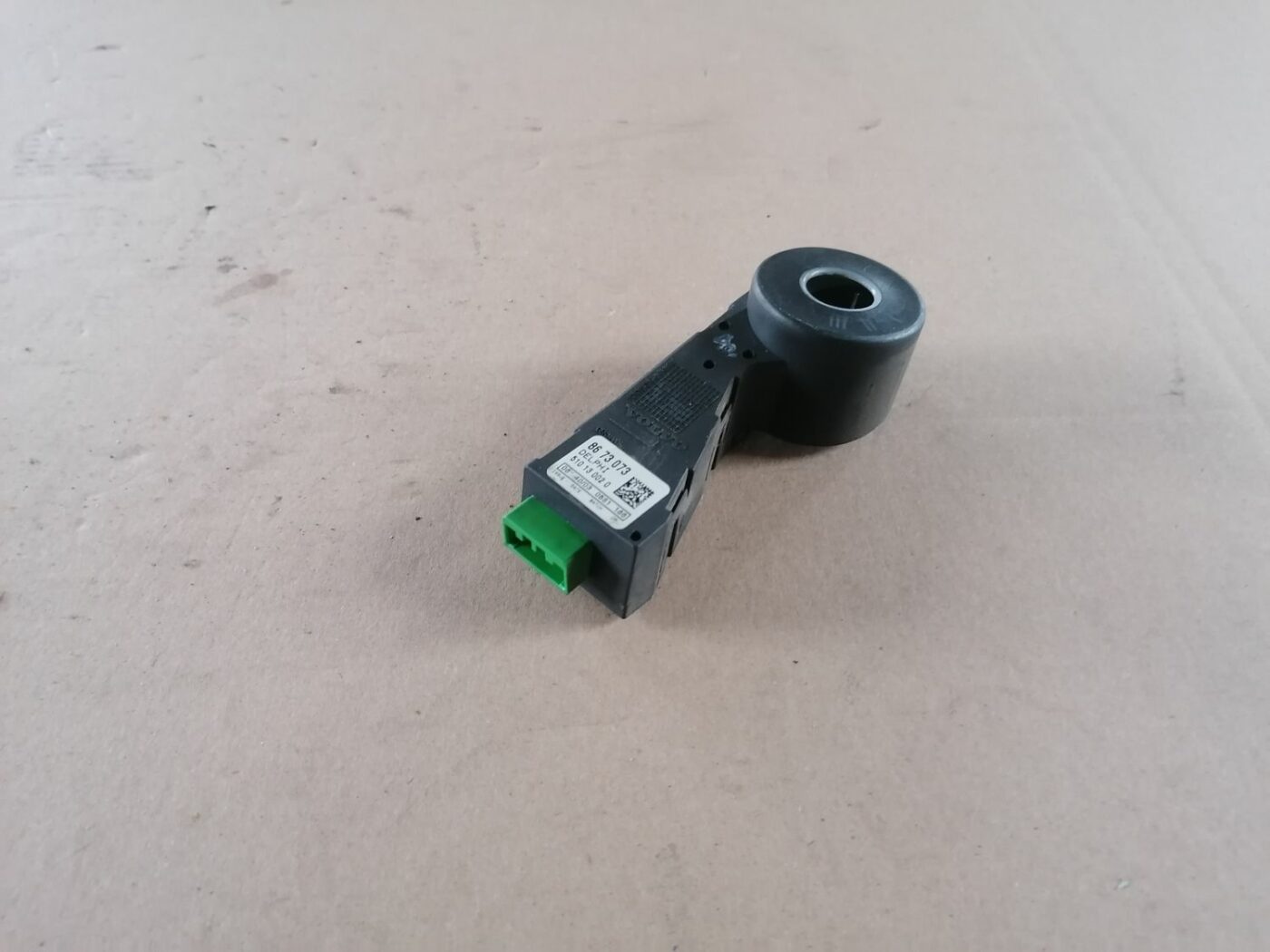 Imobilaizera devējs priekš VOLVO S60 2004 6 Imobilaizera devējs priekš VOLVO S60 2004