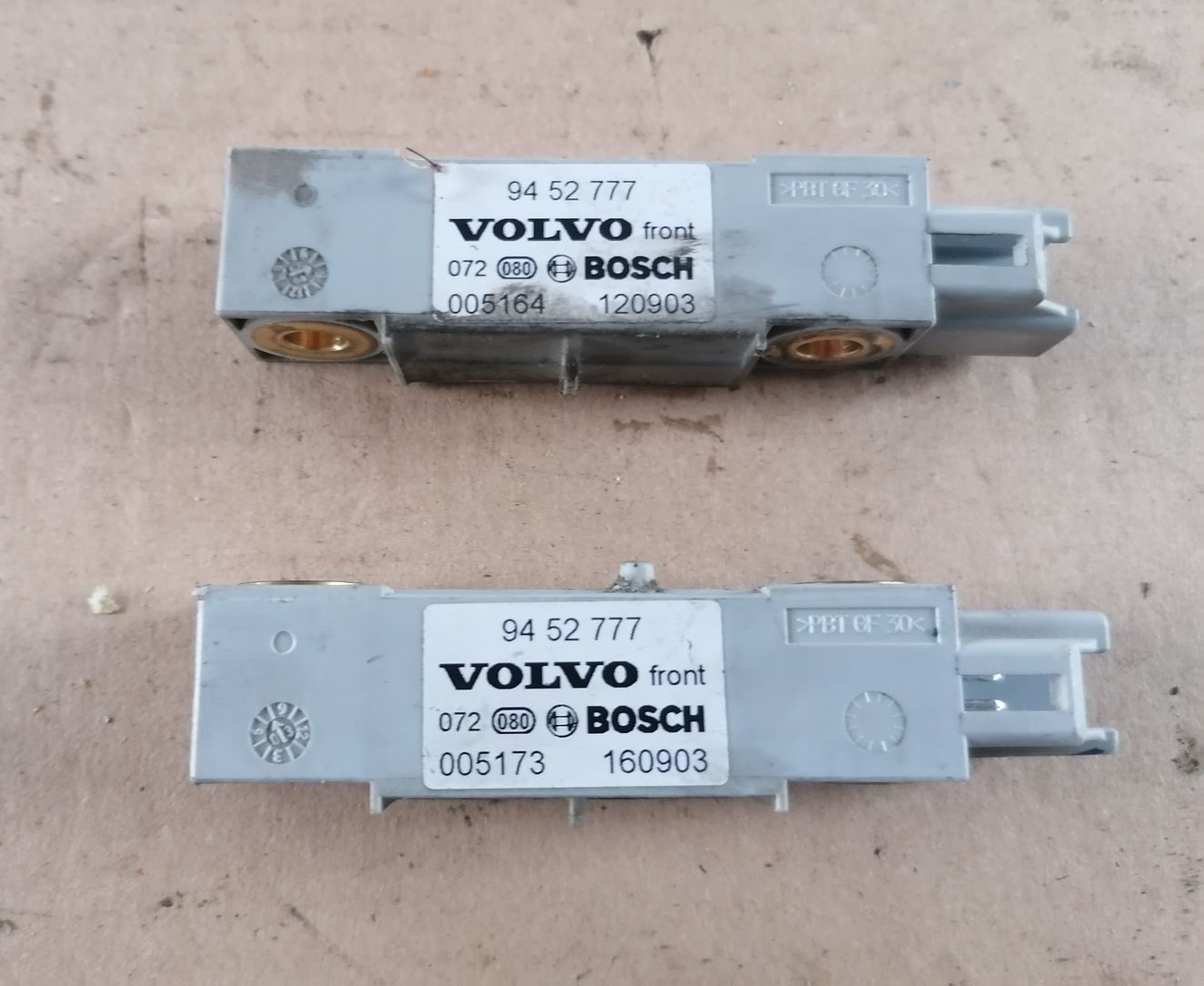 Drošības spilvena trieciensensors priekš VOLVO S60 2004 6 Drošības spilvena trieciensensors priekš VOLVO S60 2004