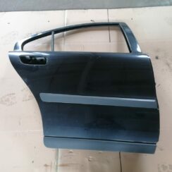 Aizmugurējās labās durvis priekš VOLVO S60 2004