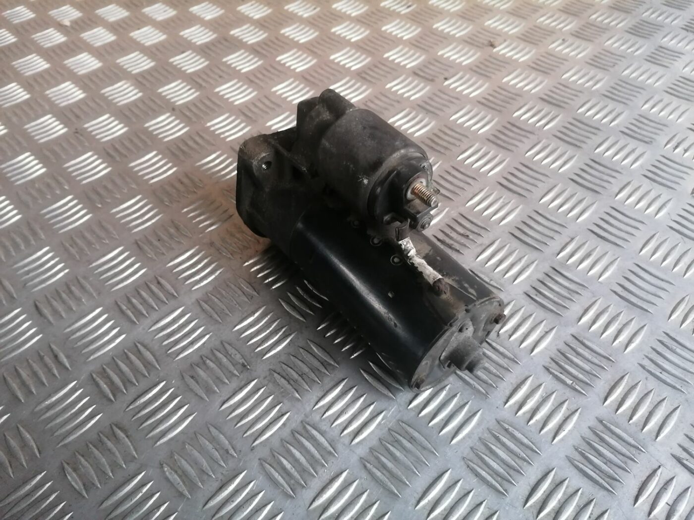 Starteris priekš VOLVO S60 2004 5 Starteris priekš VOLVO S60 2004