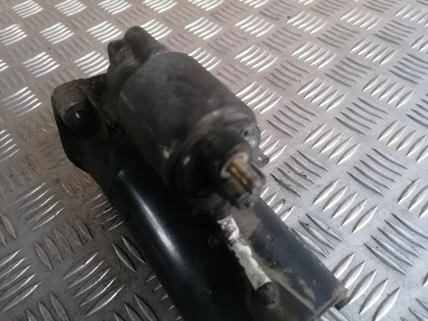 Starteris priekš VOLVO S60 2004 4 Starteris priekš VOLVO S60 2004