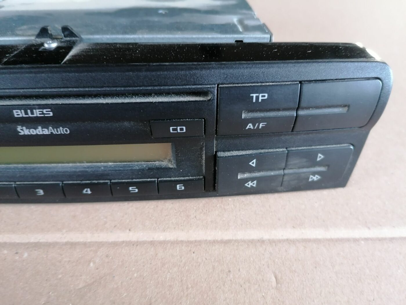 CD/DVD/Navigācijas bloks priekš SKODA YETI 2012 6 CD/DVD/Navigācijas bloks priekš SKODA YETI 2012