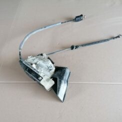 Aizmugurējo kreiso durvju slēdzene priekš SKODA YETI 2012