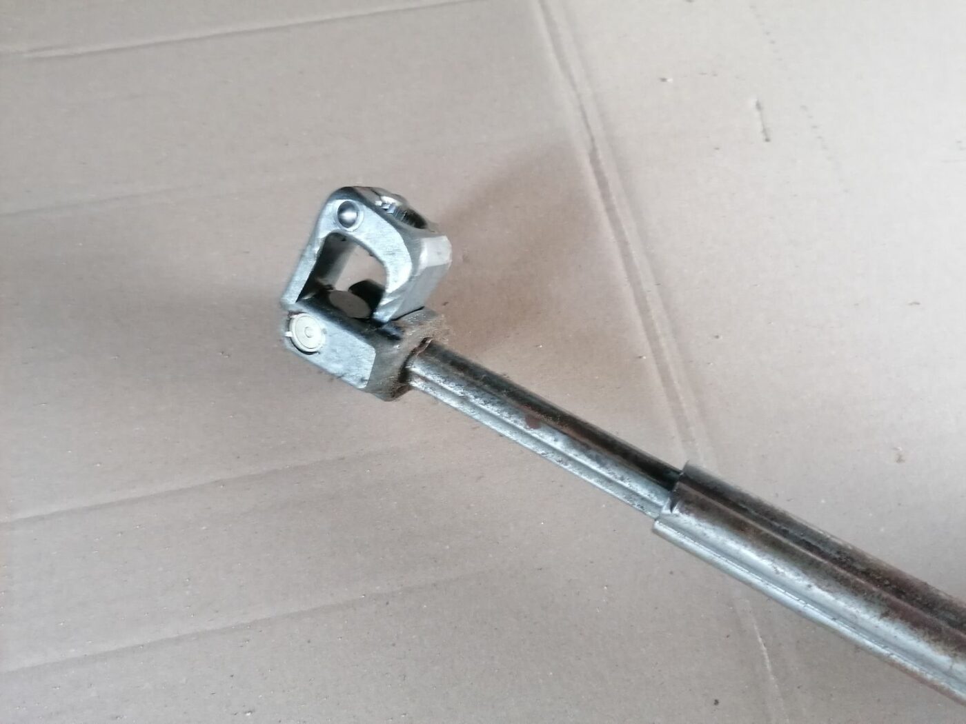 Stūres statne priekš SKODA YETI 2012