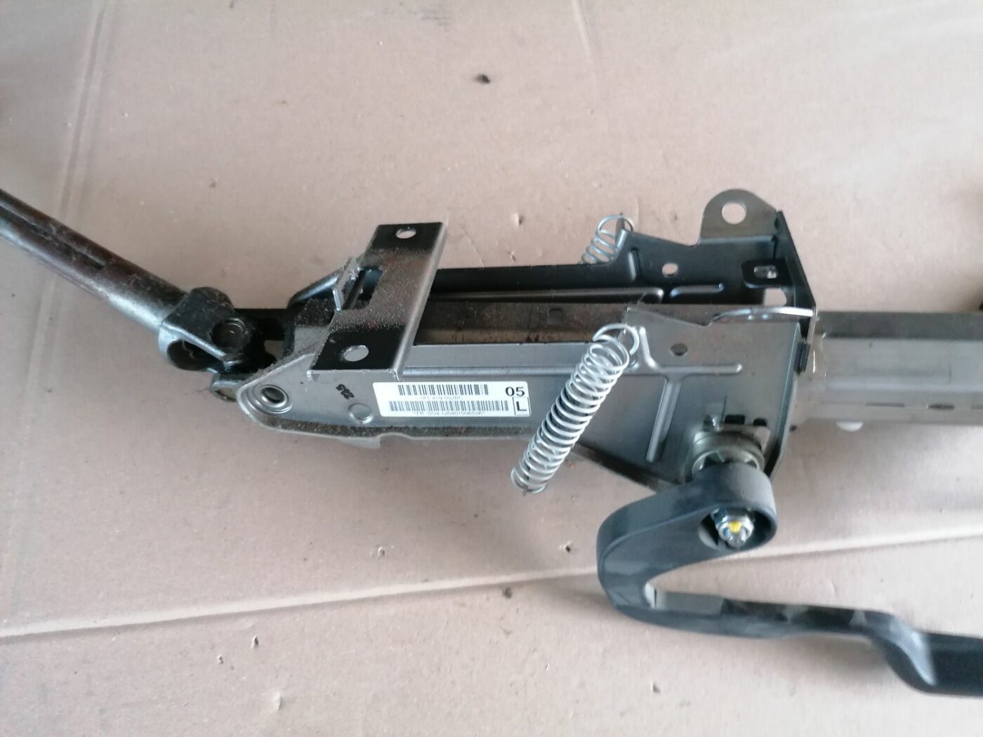 Stūres statne priekš SKODA YETI 2012