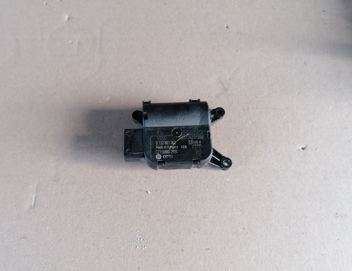 Apsildes sistēmas aktuators priekš SKODA YETI 2012