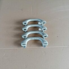 Salona rokturis griestos priekš SKODA YETI 2012