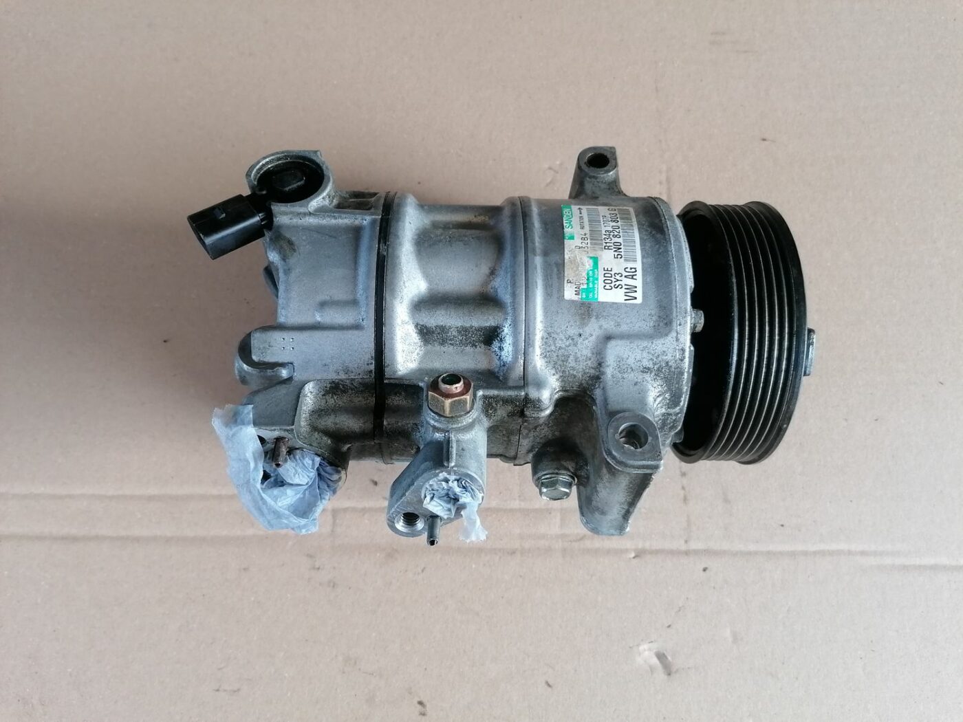 Gaisa kondicioniera kompresors priekš SKODA YETI 2012 2 Gaisa kondicioniera kompresors priekš SKODA YETI 2012