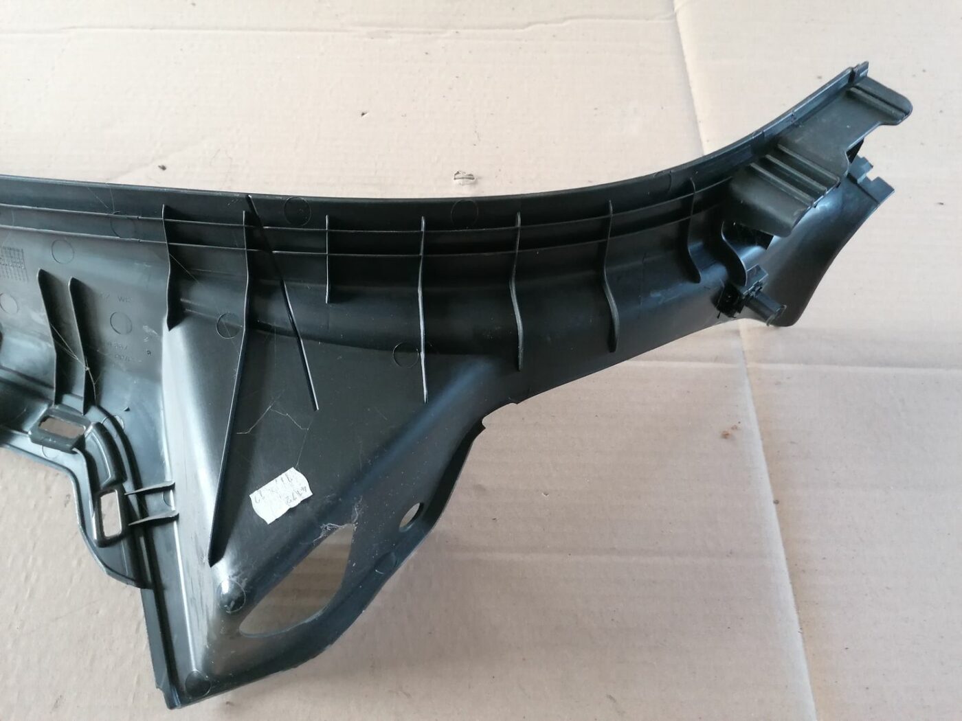 Sliekšņa aizmugurēja laba uzlika (salonā) priekš SKODA YETI 2012 4 Sliekšņa aizmugurēja laba uzlika (salonā) priekš SKODA YETI 2012