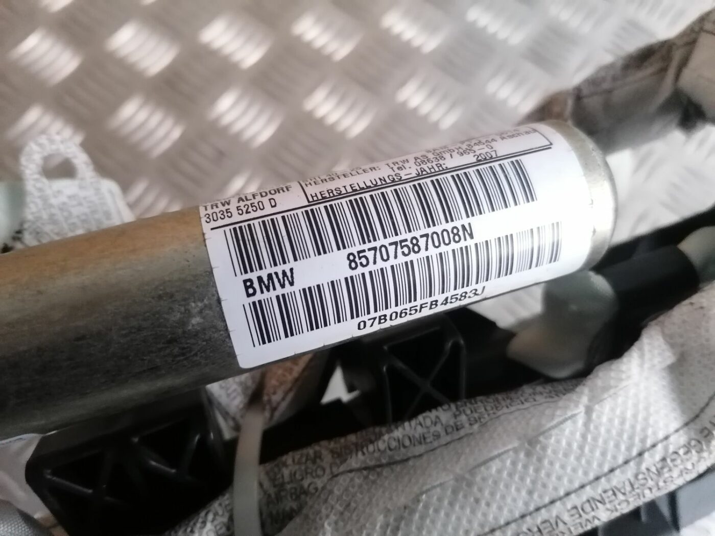 Griestu drošības spilvens, pa labi priekš BMW 1 E87 2007 GRAPHITE 6 Griestu drošības spilvens, pa labi priekš BMW 1 E87 2007 GRAPHITE