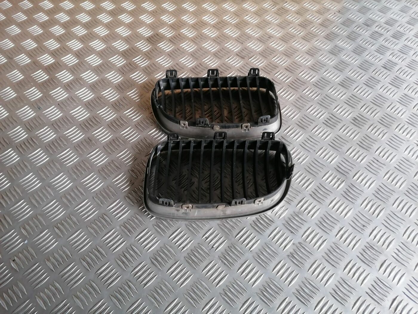 Bufera reste priekš BMW 1 E87 2007 GRAPHITE