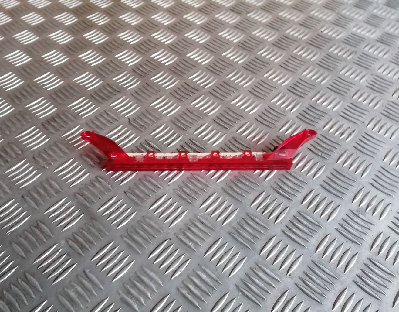 Stop signāls priekš BMW 1 E87 2007 GRAPHITE 1 Stop signāls priekš BMW 1 E87 2007 GRAPHITE