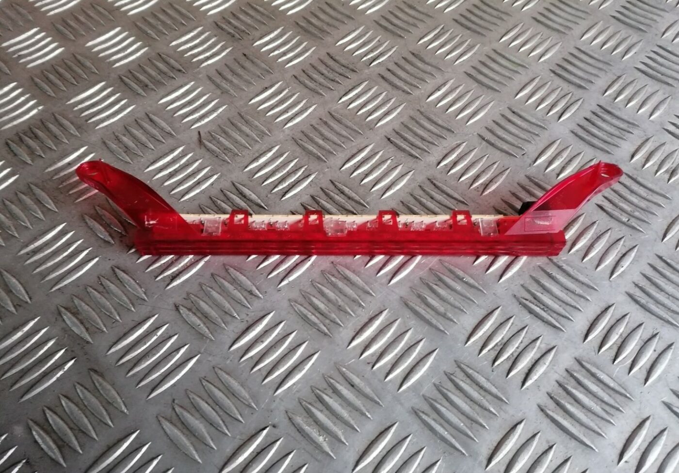 Stop signāls priekš BMW 1 E87 2007 GRAPHITE 2 Stop signāls priekš BMW 1 E87 2007 GRAPHITE