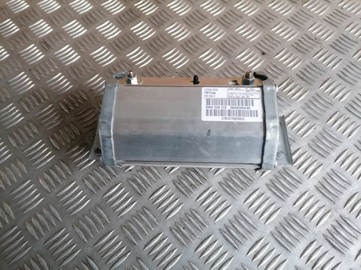 Mērinstrumentu paneļa drošības spilvens priekš BMW 1 E87 2007 GRAPHITE 2 Mērinstrumentu paneļa drošības spilvens priekš BMW 1 E87 2007 GRAPHITE