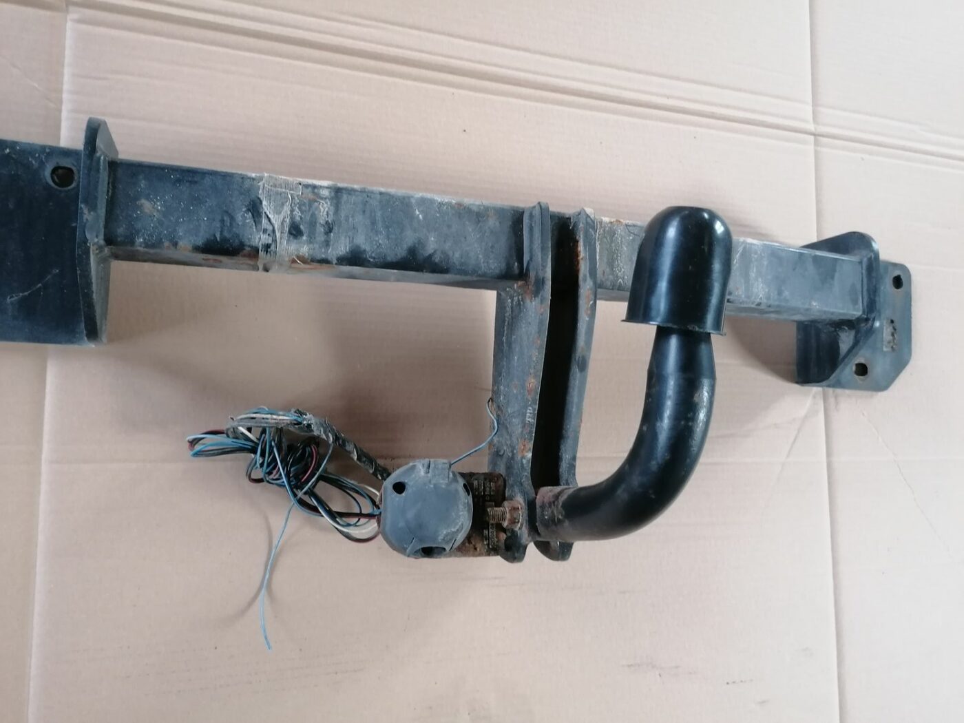 Sakabes ierīce (farkops) priekš BMW 1 E87 2007 GRAPHITE 5 Sakabes ierīce (farkops) priekš BMW 1 E87 2007 GRAPHITE