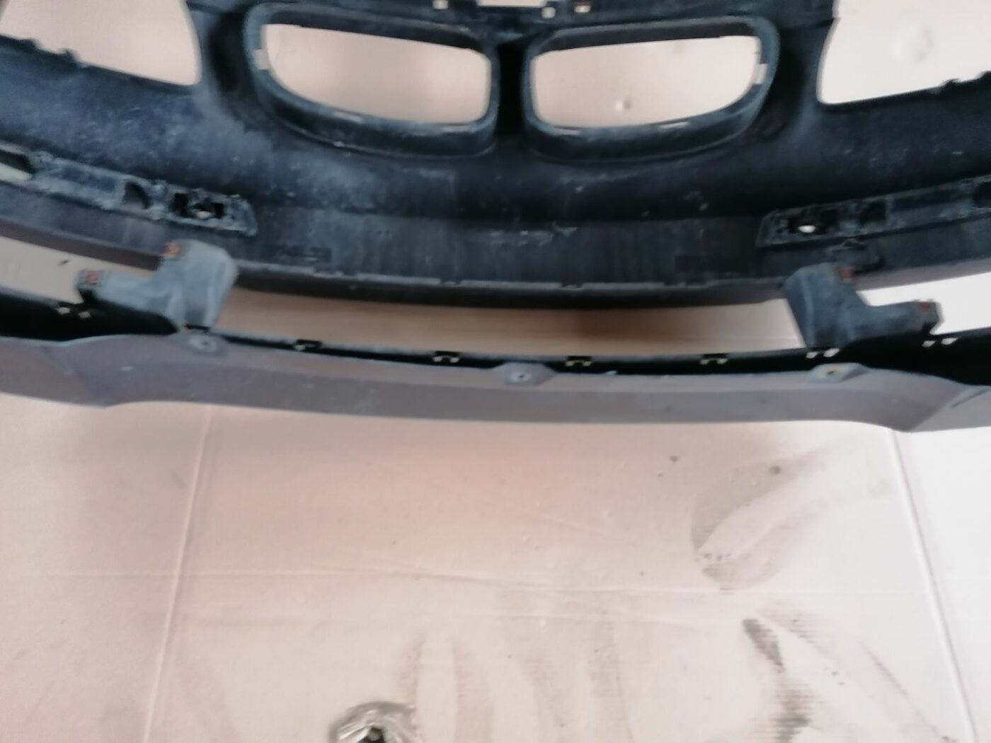 Priekšējais buferis priekš BMW 1 E87 2007 GRAPHITE 5 Priekšējais buferis priekš BMW 1 E87 2007 GRAPHITE