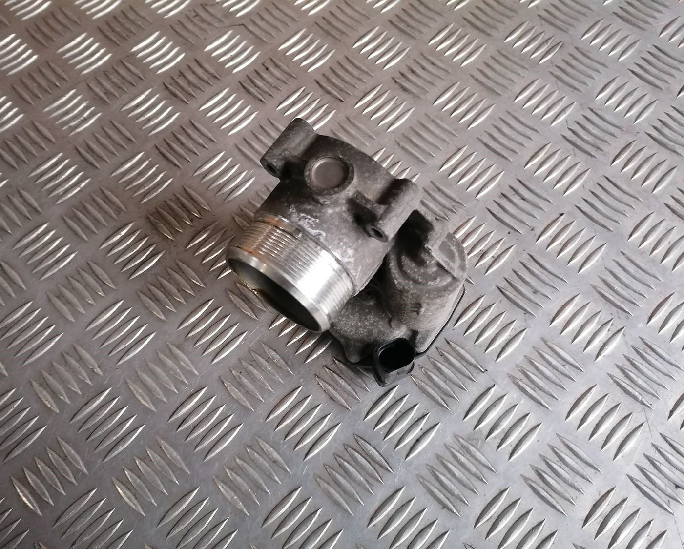 Droseļvārsts priekš SKODA OCTAVIA 2012