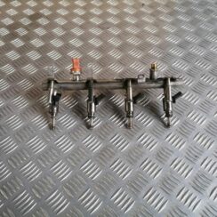 Degvielas sadales caurule priekš SKODA OCTAVIA 2012