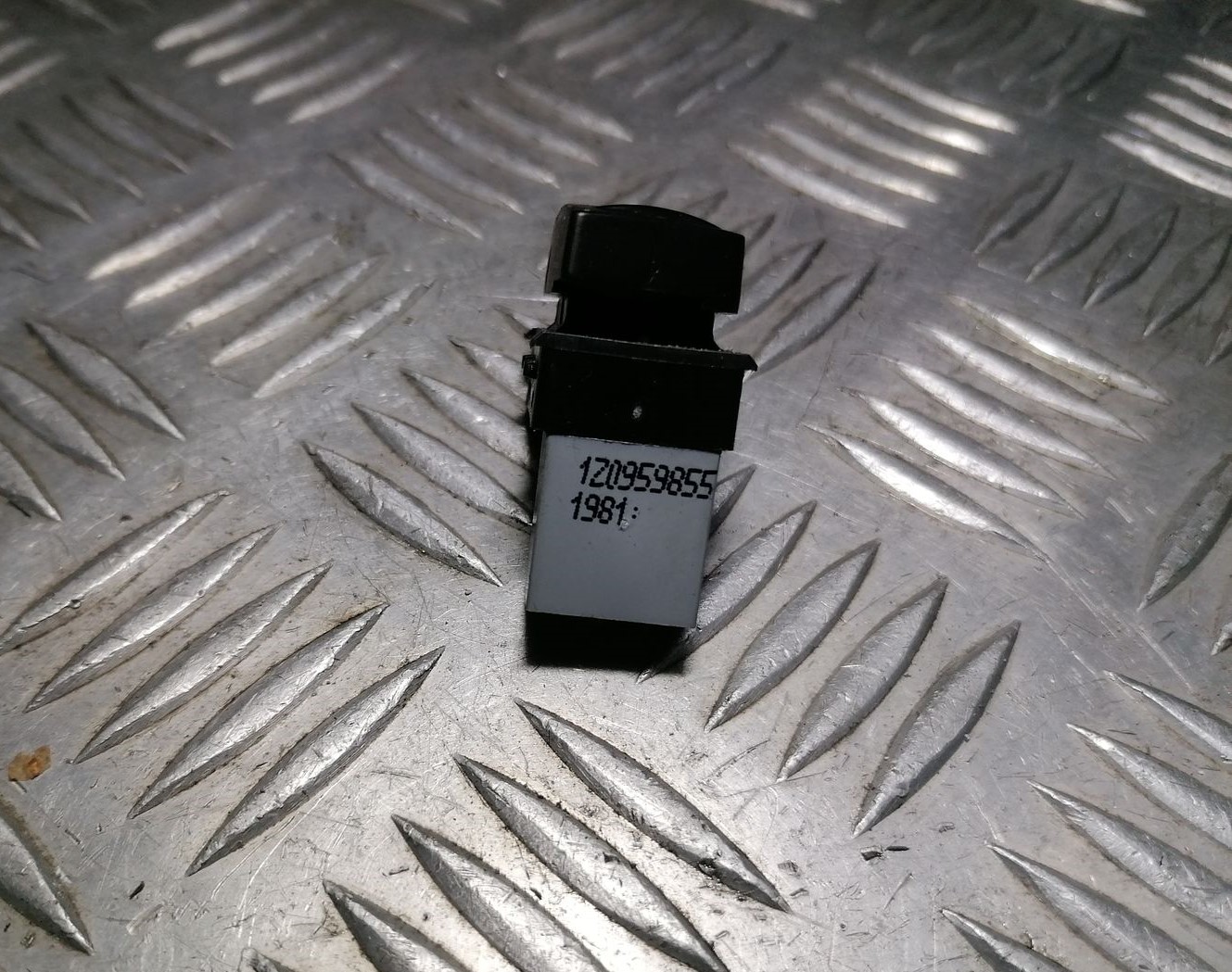 Stikla pacelšanas poga priekš SKODA OCTAVIA 2012