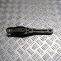 Dzinēja spilvens priekš SKODA OCTAVIA 2012