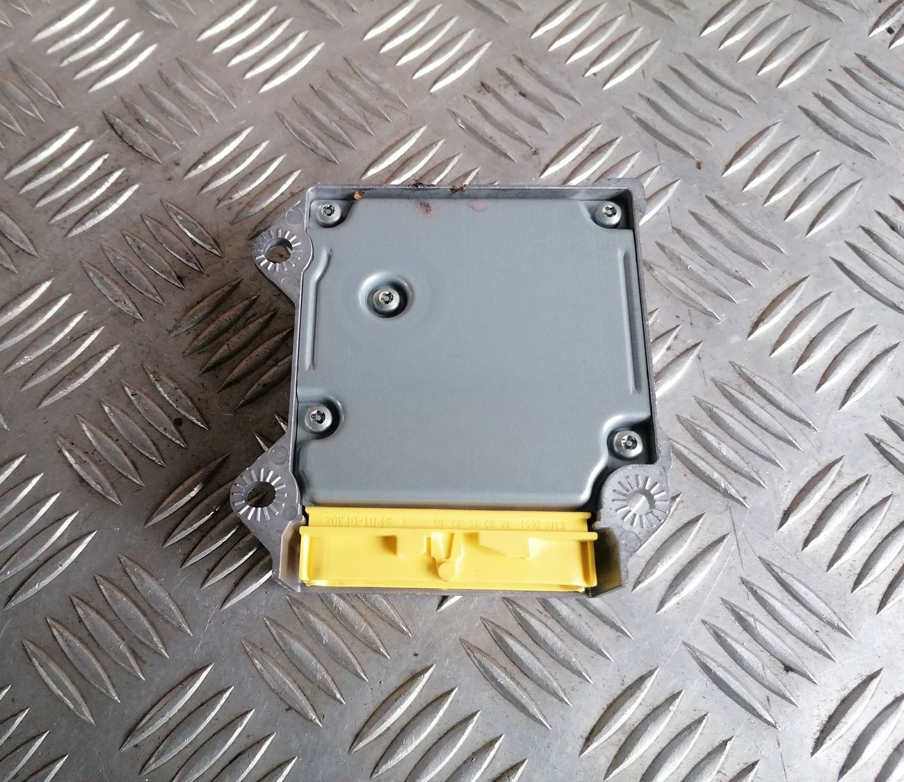 Drošības spilvena vadības bloks priekš SKODA OCTAVIA 2012