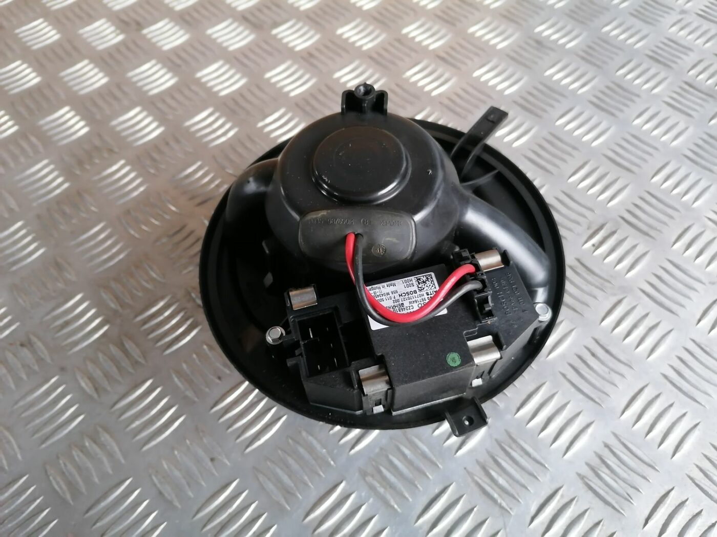 Salona ventilators priekš SKODA OCTAVIA 2012