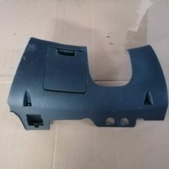 Mērinstrumentu paneļa apdare (zem stūres) priekš SKODA OCTAVIA 2012