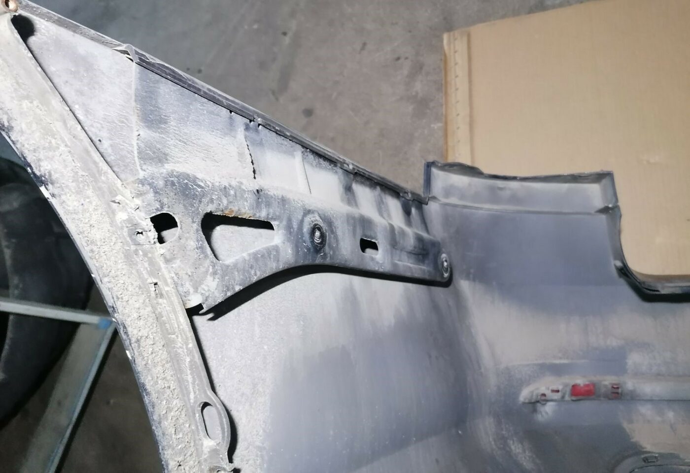 Aizmugures buferis priekš SKODA OCTAVIA 2012 8 Aizmugures buferis priekš SKODA OCTAVIA 2012