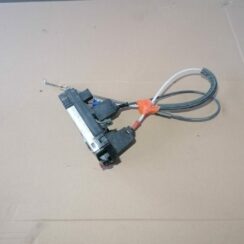 Aizmugurējo labo durvju slēdzene priekš OPEL ZAFIRA 2002