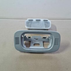 Priekšējo sēdvietu apgaismojums priekš PEUGEOT 307 2003