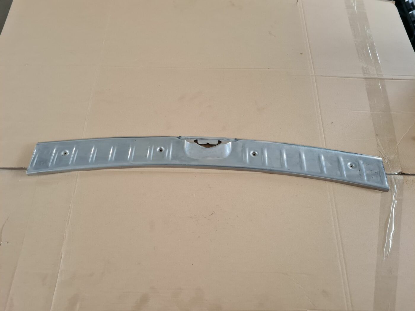 Bagažnieka nodalījuma sliekšņa uzlika priekš PEUGEOT 307 2003