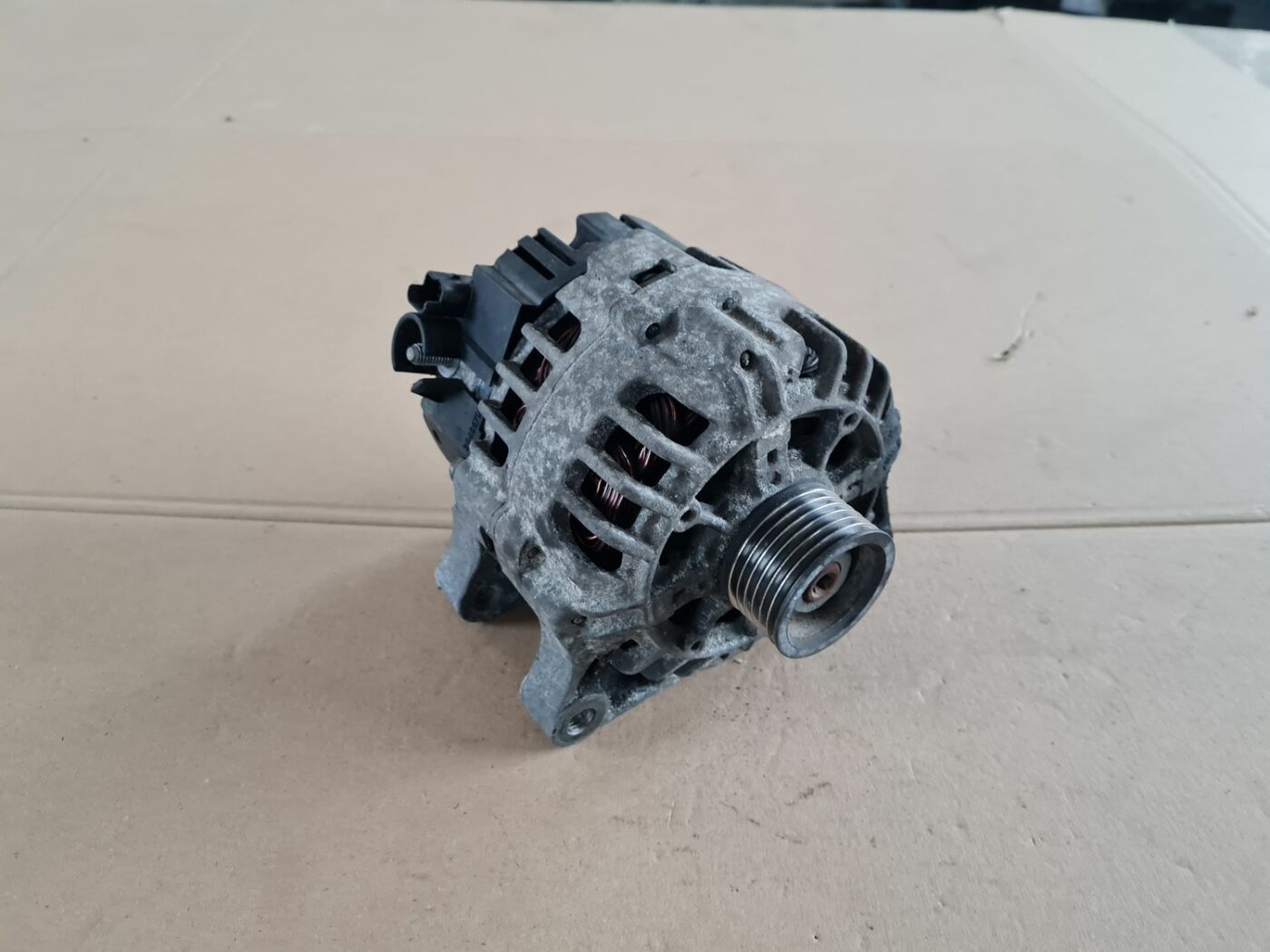 Ģenerators priekš PEUGEOT 307 2003