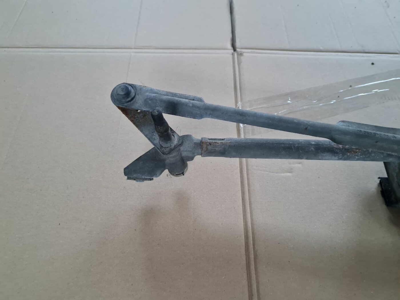 Vējstikla tīrīšanas mehānisms priekš PEUGEOT 307 2003