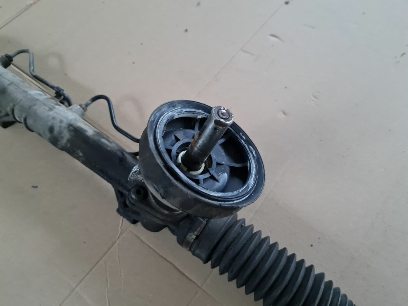 Stūres mehānisms priekš PEUGEOT 307 2003