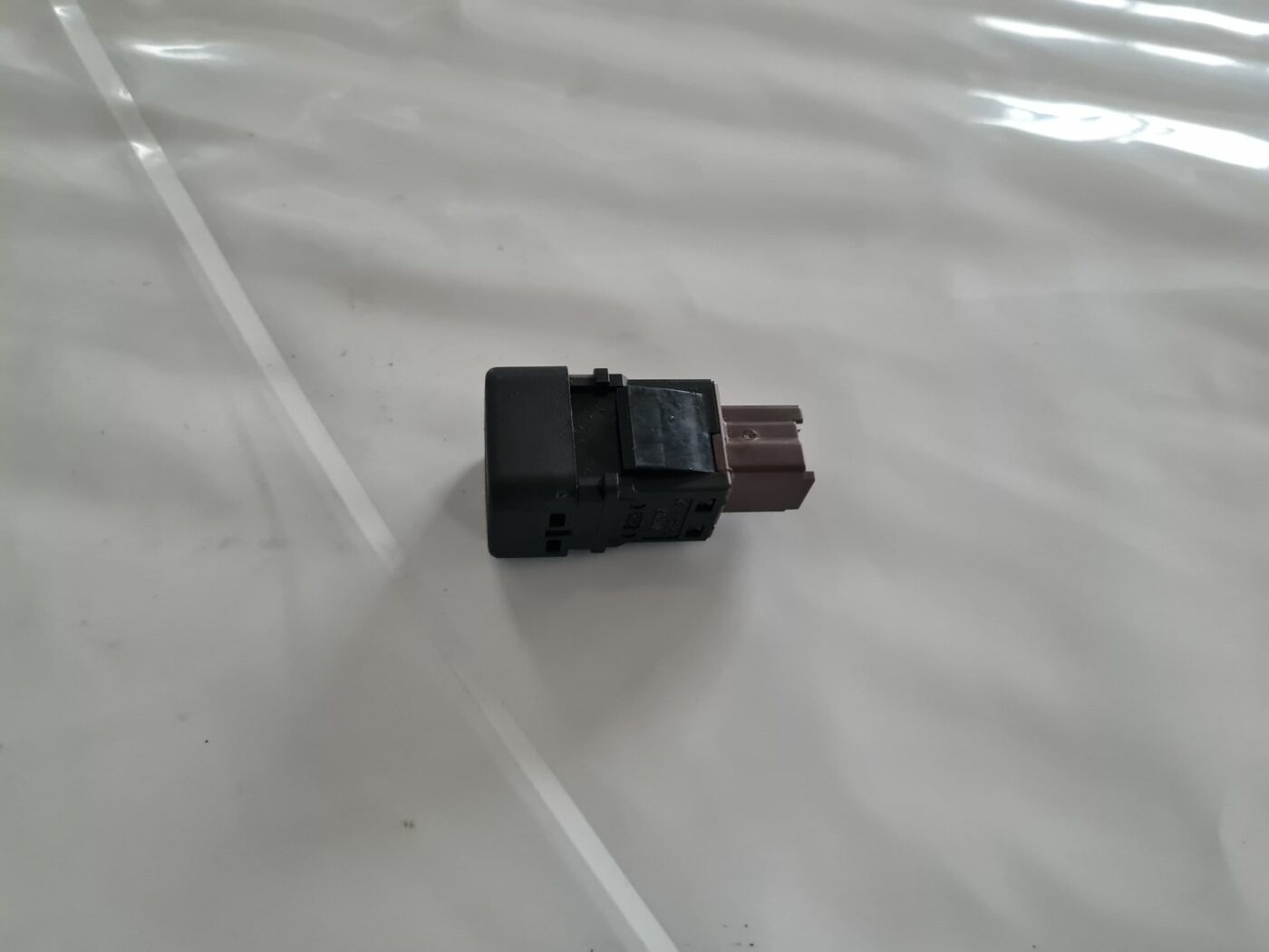 Drošības spilvena izslēgšanas slēdzis priekš CITROEN C4 2006-2 2 Drošības spilvena izslēgšanas slēdzis priekš CITROEN C4 2006-2