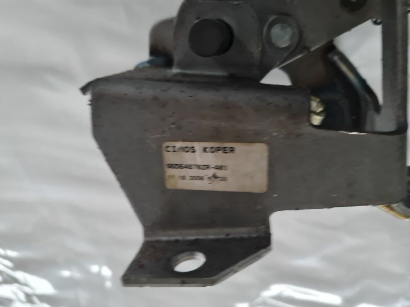 Stāvbremzes svira priekš CITROEN C4 2006-2 3 Stāvbremzes svira priekš CITROEN C4 2006-2